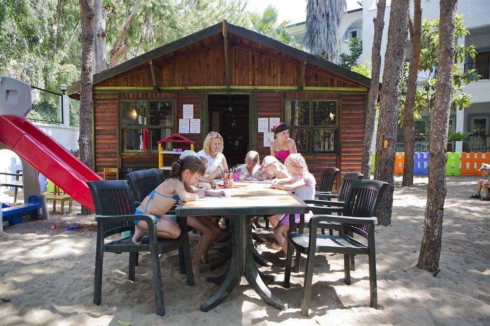 Larissa Beach Club Side Esterno foto