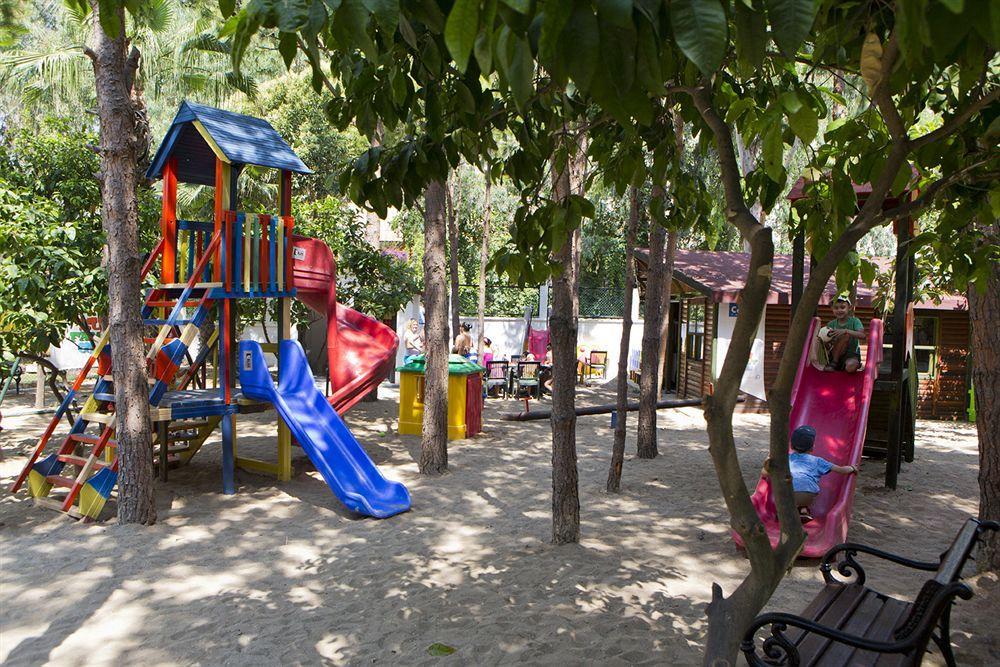 Larissa Beach Club Side Esterno foto