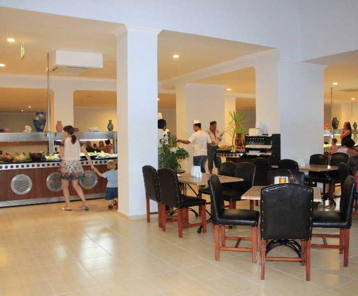 Larissa Beach Club Side Esterno foto
